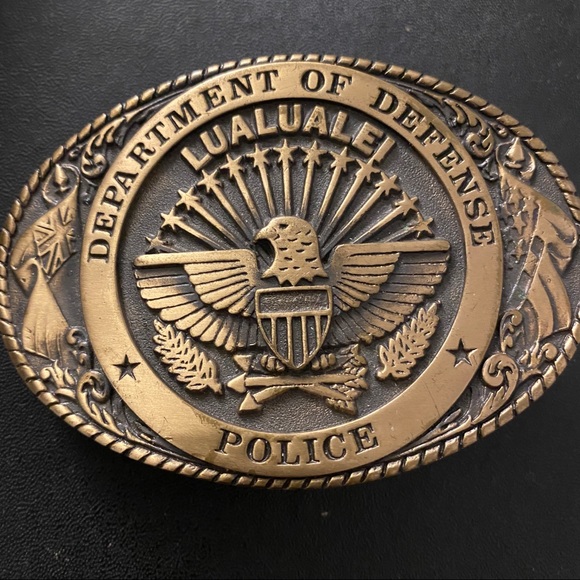 Vintage Police Belt Buckle USA New oval gold black - Picture 5 of 7